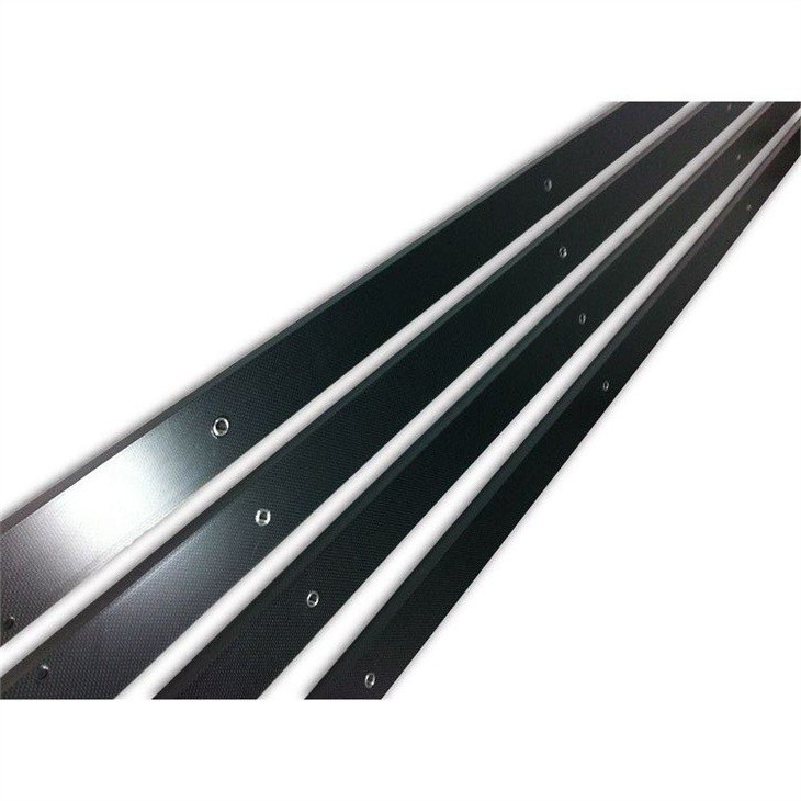 Robotické rameno z uhlíkových vláken